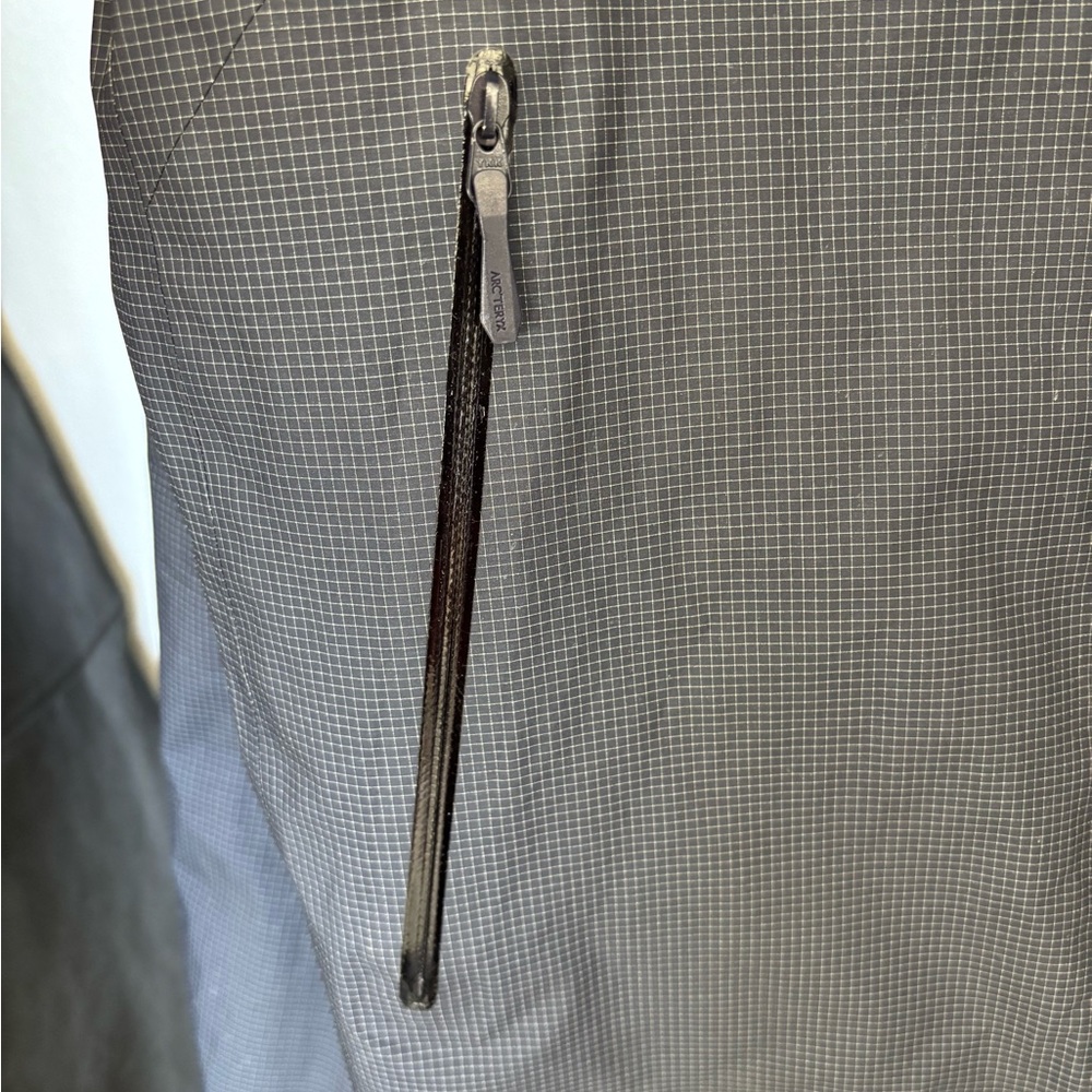 Arc'teryx Beta LT Hadron - Picture 7 of 10